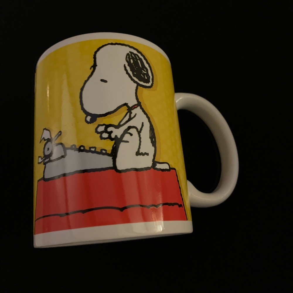 Zak Peanuts Snoopy Yellow Red Coffee Tea Latte Mug
